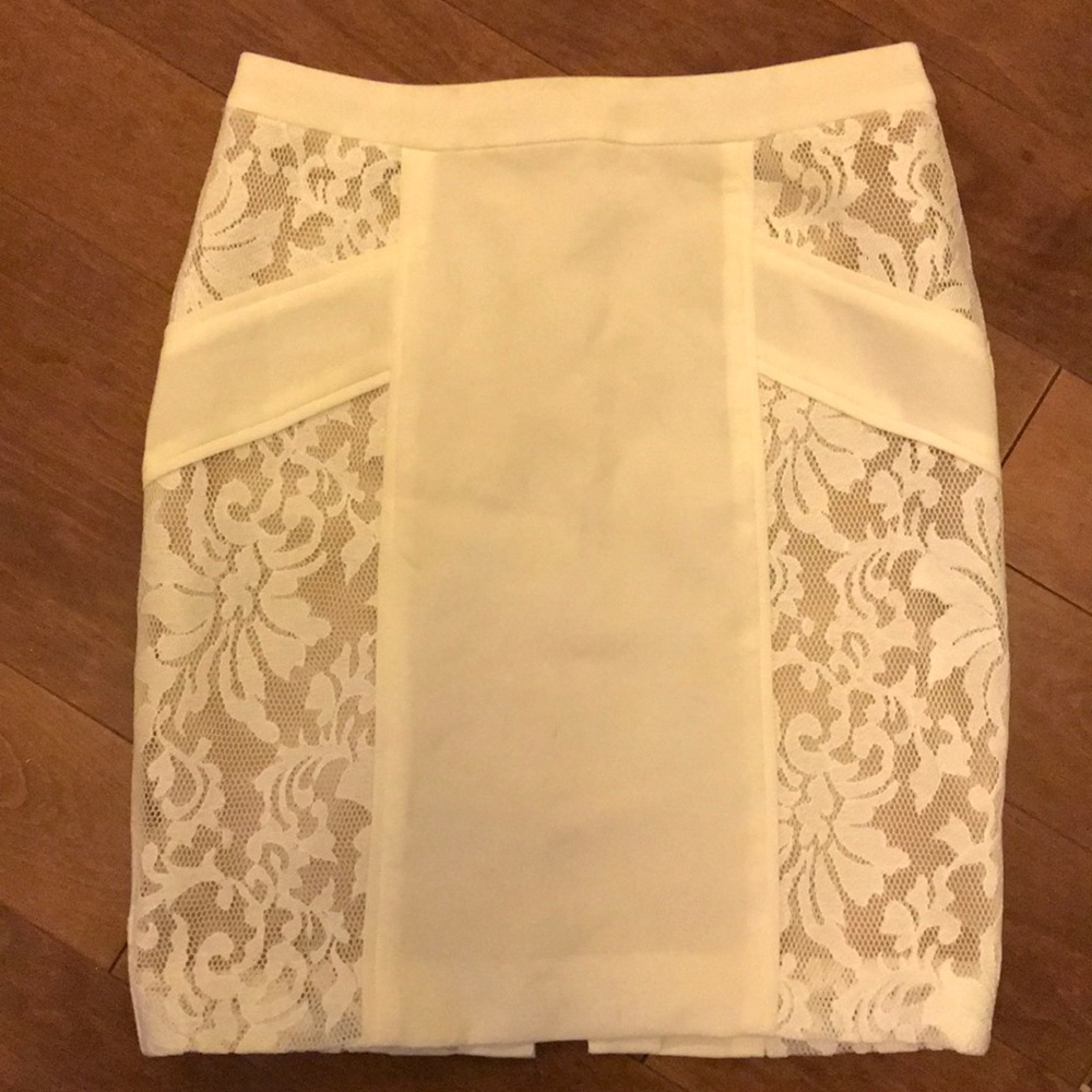 White lace high waist skirt